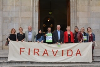 Representants institucionals i de les entitats del barri de Campclar que participaran a la Firavida