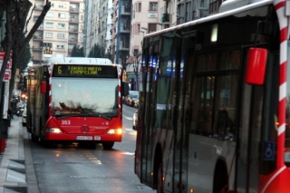 Un autobús de l&#039;Empresa Municipal de Transports (EMT)
