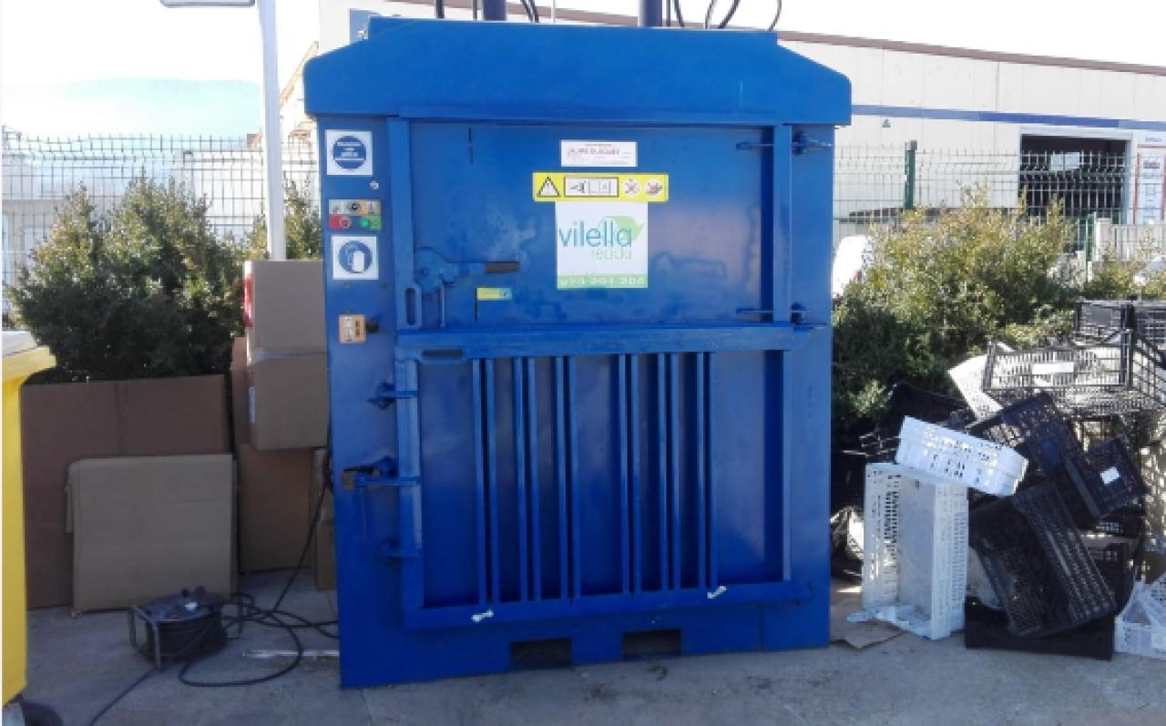 El Consell Comarcal de la Conca de Barberà ha instal·lat una premsa de plàstic industrial a la deixalleria de Montblanc