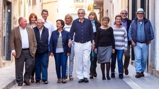 L&#039;actual alcalde de la Pobla de Montornès, Josep Maria Santamaria, amb altres membres de  la candidatura de Centrats, amb la que es presentarà a la reelecció