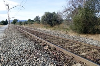 El punt de la via de ferrocarril on es va produir l&#039;atropellament d&#039;un ramat d&#039;ovelles a Mont-roig del Camp per part d&#039;un tren Euromed