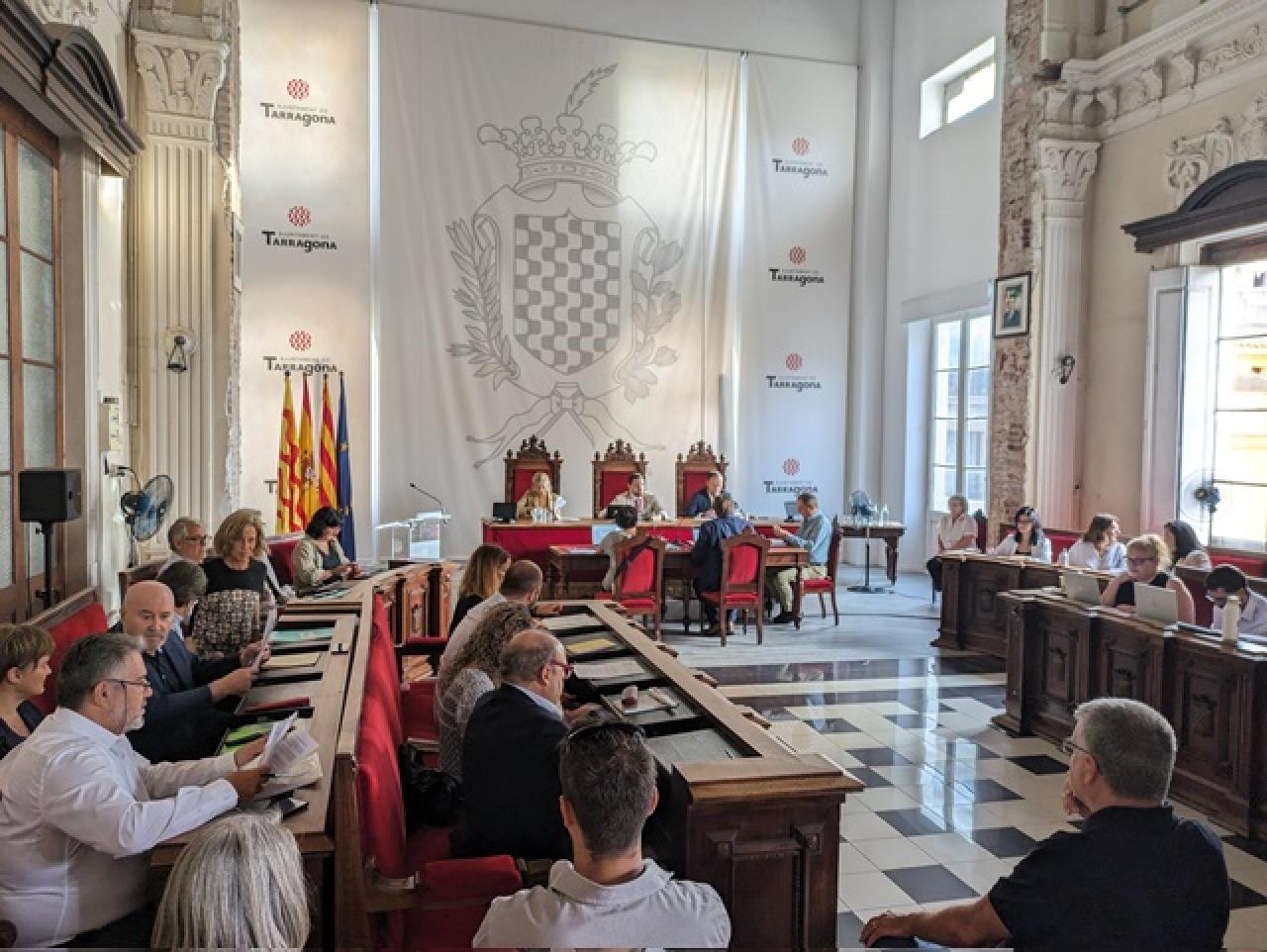 Imatge del plenari celebrat a l&#039;Ajuntament de Tarragona