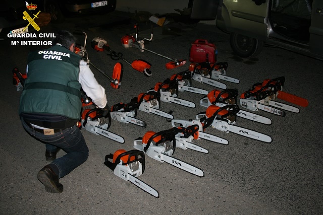 Les setze motoserres que van ser robades a Alcanyís i localitzades a Reus