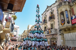 3de10 amb folre i manilles carregat pels Castellers de Vilafranca, aquest diumenge, a la Diada de la Festa Major de l&#039;Arboç