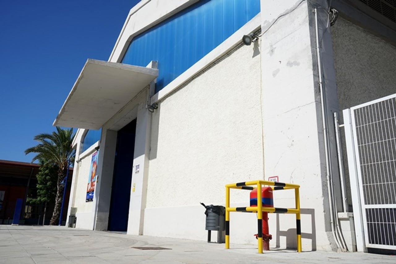 El Refugi 1 del Moll de Costa del Port de Tarragona, espai habilitat per convertir-se en un magatzem logístic per agrupar el material recollit per la població ucraïnesa 