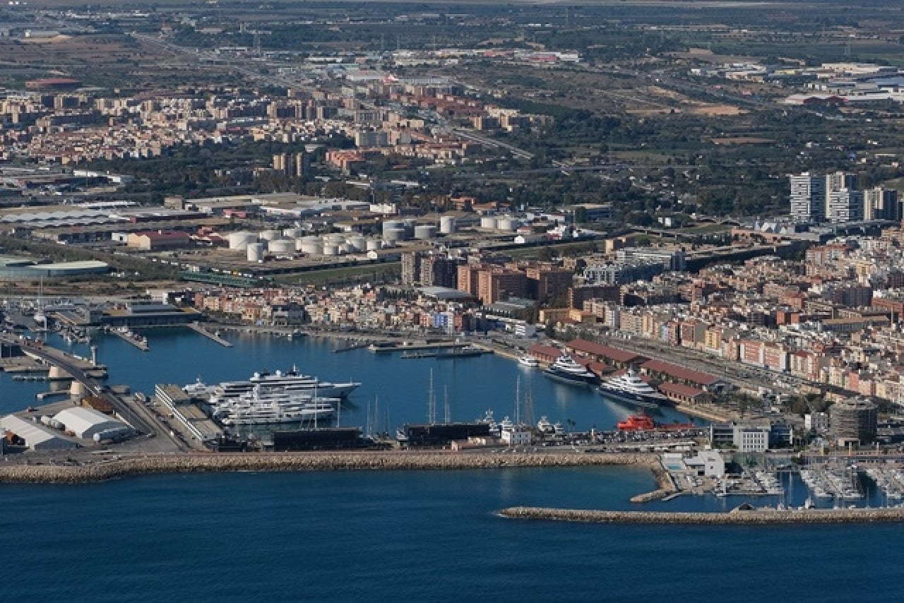 Vista general del Port de Tarragona