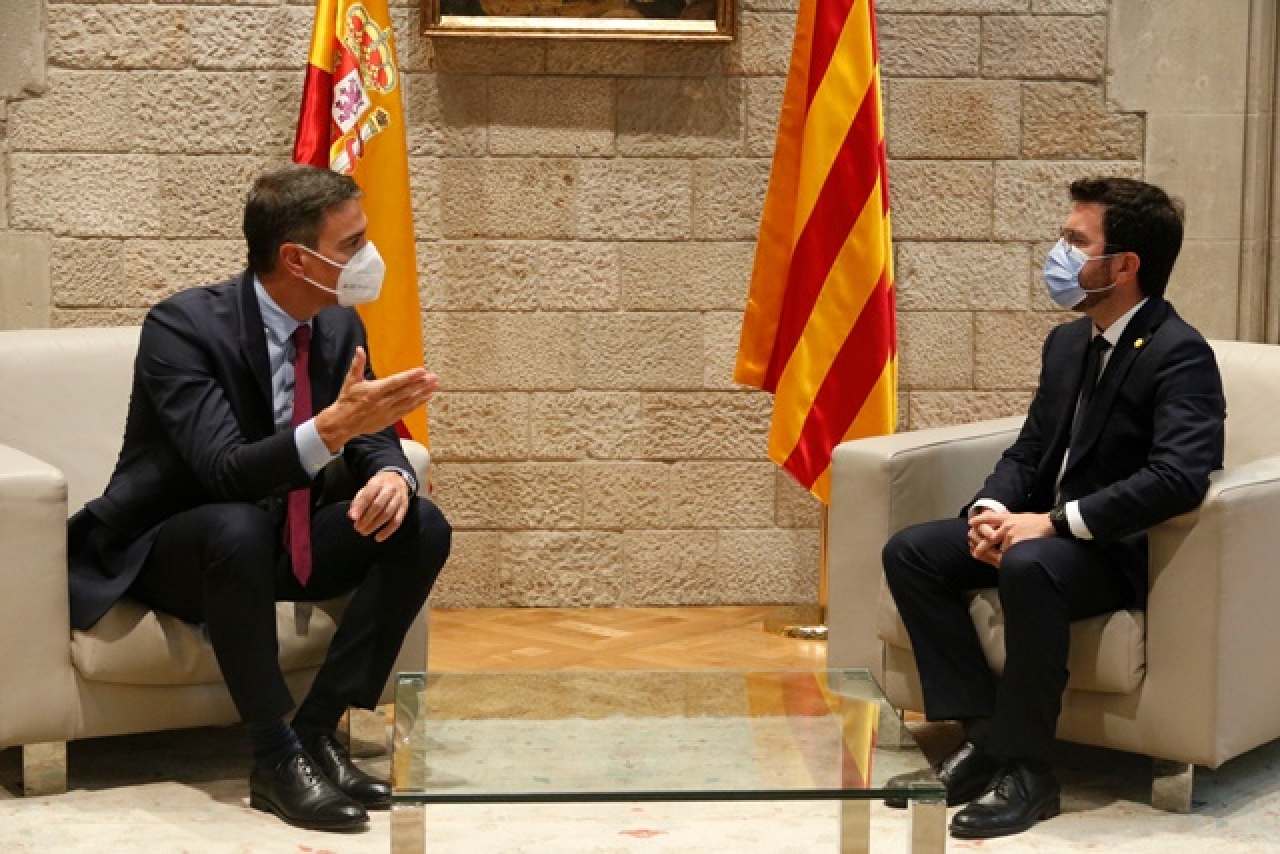 Imatge d&#039;arxiu de la reunió entre el president de la Generalitat, Pere Aragonès, i el president del govern espanyol, Pedro Sánchez,el setembre del 2021, al Palau de la Generalitat  