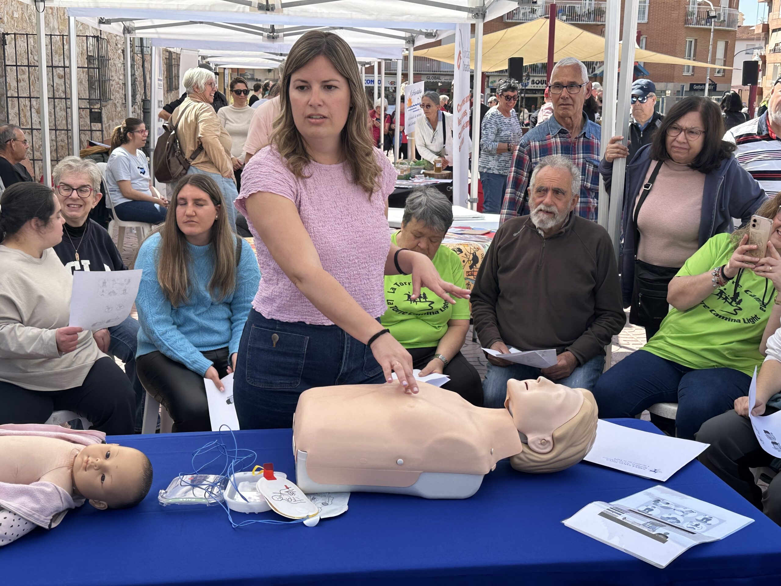 ANNA F. / AJ. DE TORREDEMBARRA