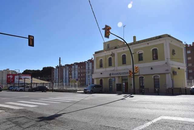 ANNA F. / AJUNT. DE TORREDEMBARRA