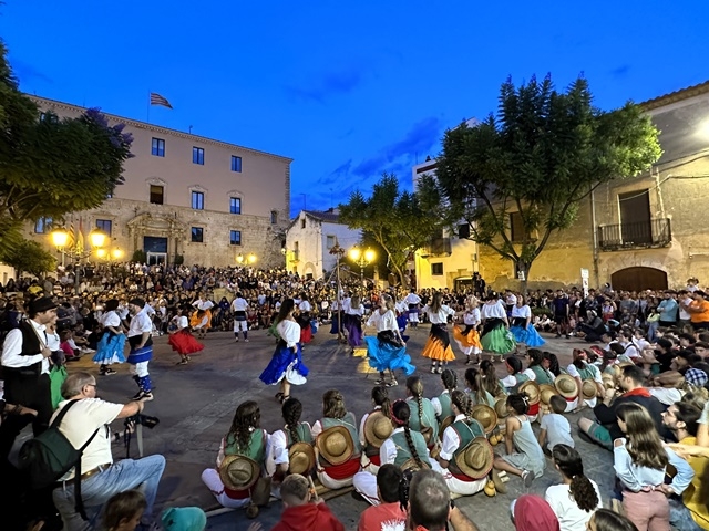 ANNA F. / AJ. TORREDEMBARRA