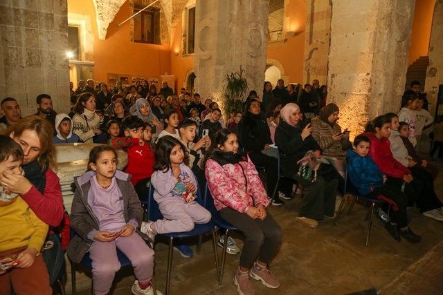 LADAN LOUKZADEH / Aj.Torredembarra