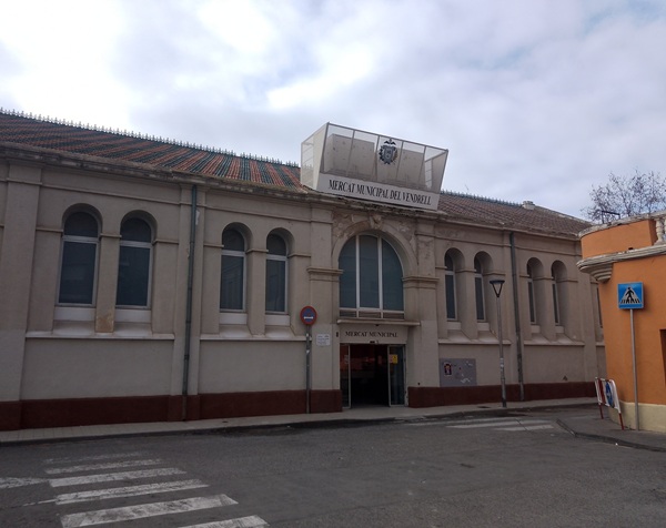 Mercat del Vendrell lateral Orient