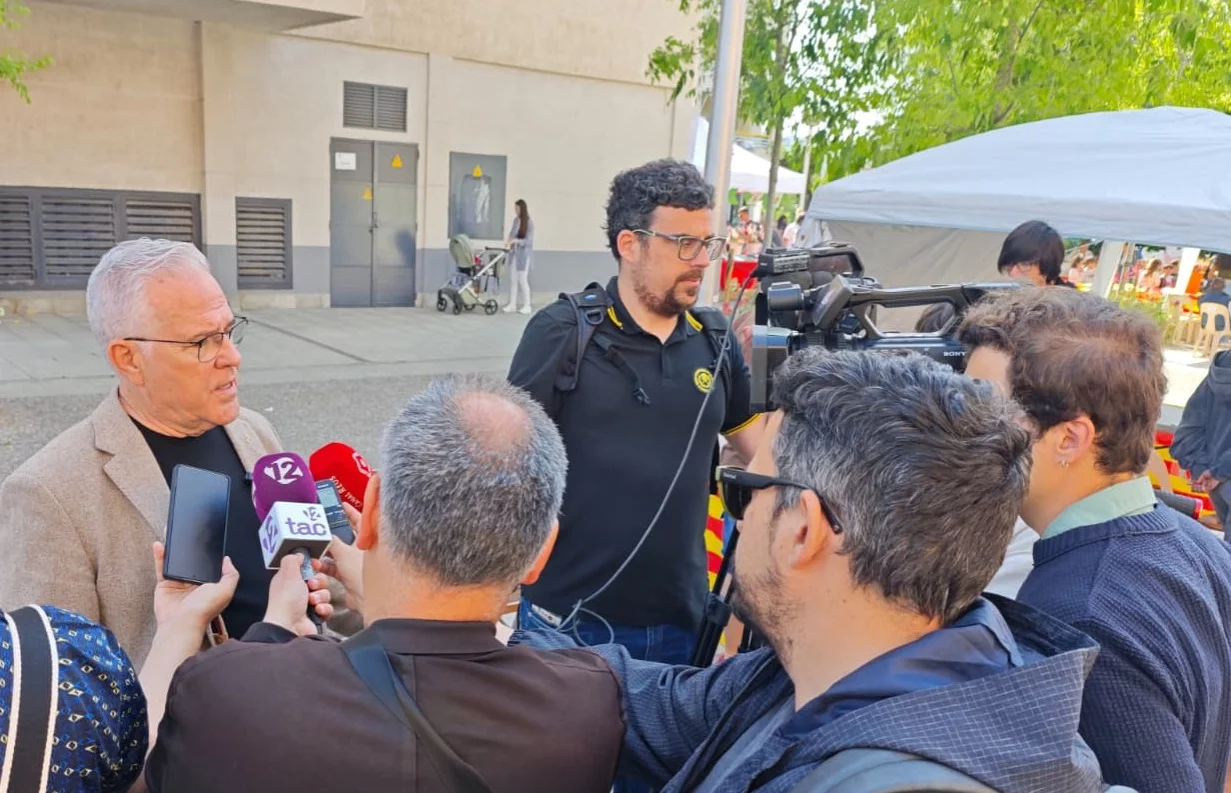 granados atenció mitjans eix cívic