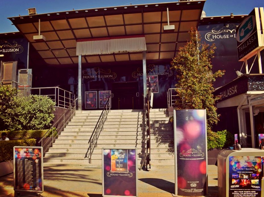house of ilusion exterior